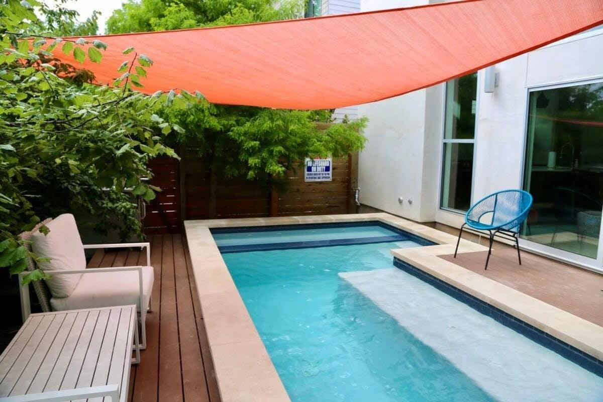 Stunning Modern Home W Pool & Hot Tub In Dt Austin Eksteriør bilde